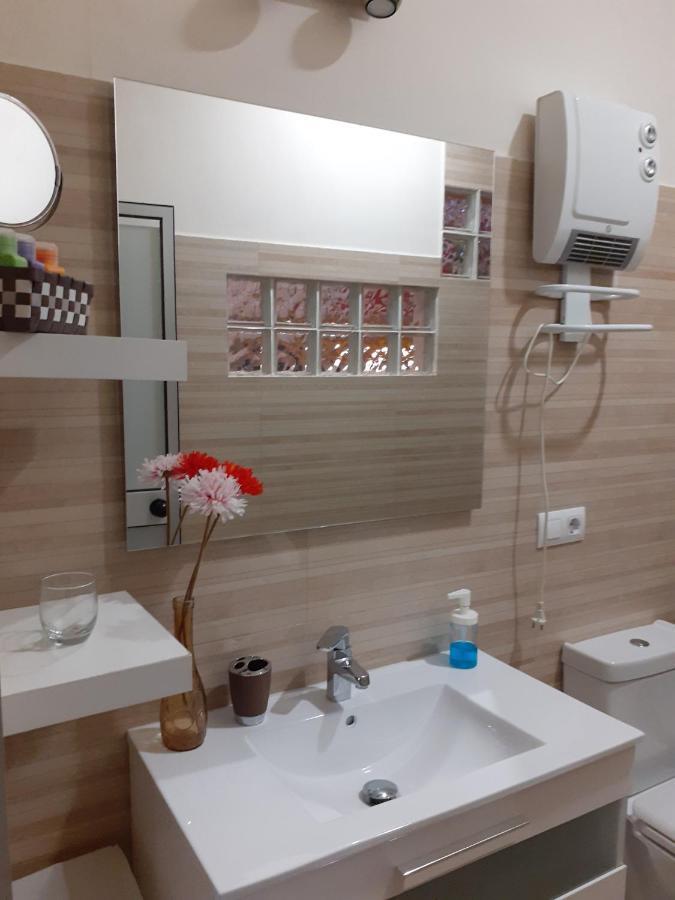Loft Centrico Y Confortable Jerez de la Frontera Bagian luar foto