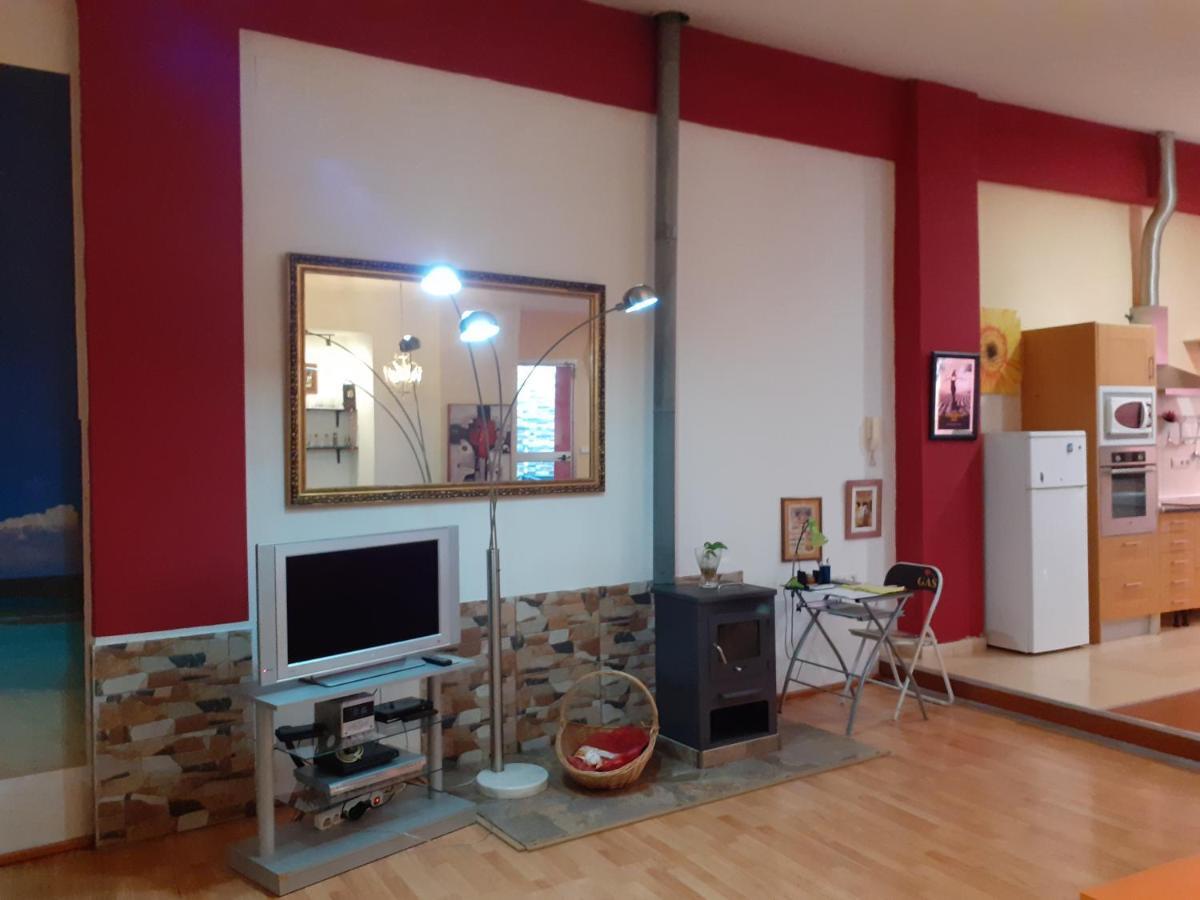 Loft Centrico Y Confortable Jerez de la Frontera Bagian luar foto